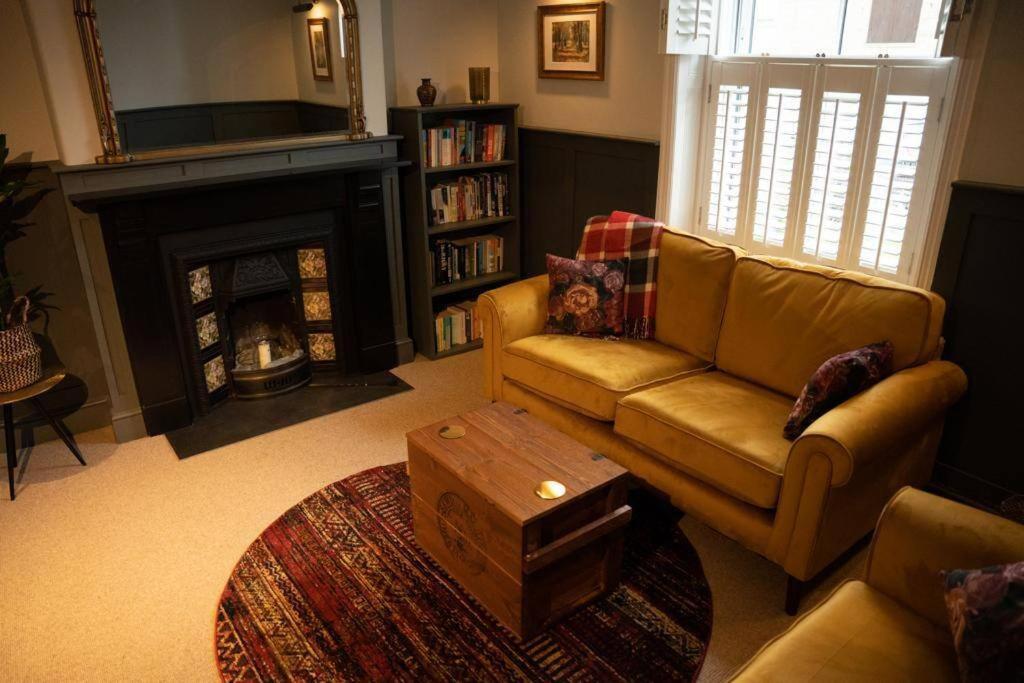 Cosy Waddington (Lancashire)